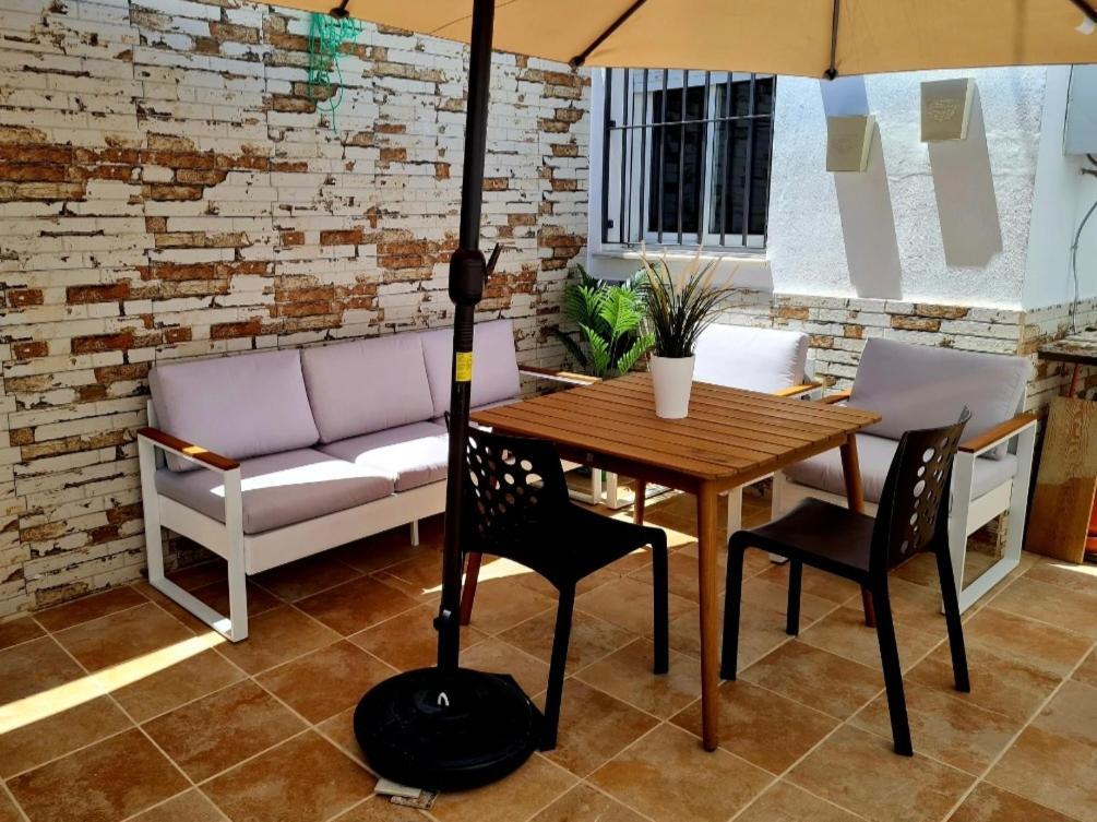 فيلا La Casa Junto Al Sendero Del Rio & Piscina # Aire Acondicionado Los Romeros المظهر الخارجي الصورة