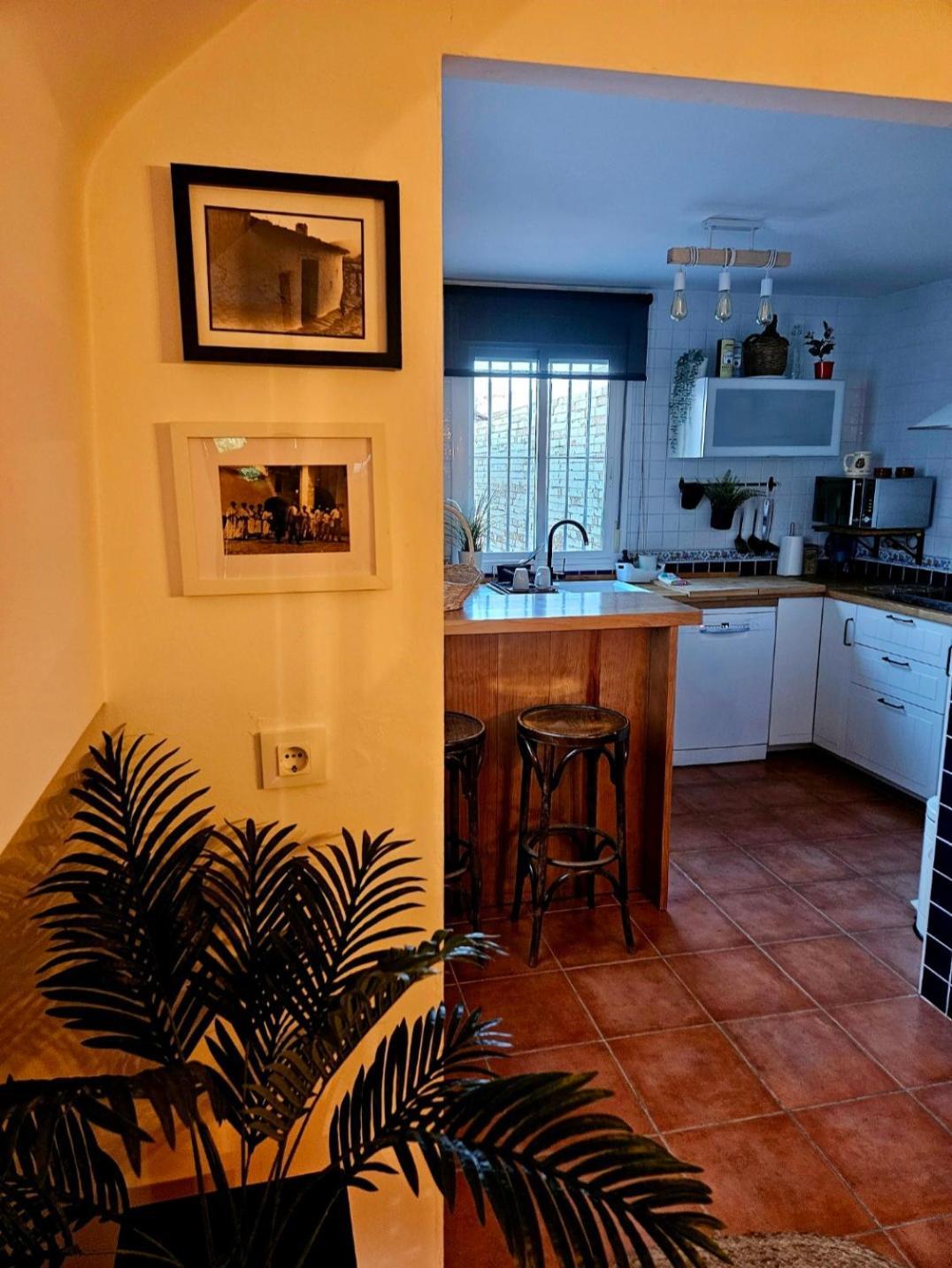 فيلا La Casa Junto Al Sendero Del Rio & Piscina # Aire Acondicionado Los Romeros المظهر الخارجي الصورة